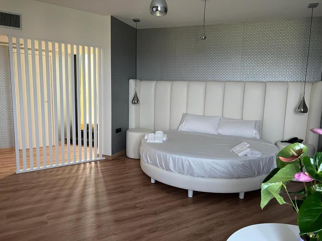 Park Hotel Mirabeau 몬테파오네 외부 사진