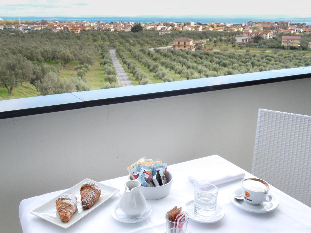 Park Hotel Mirabeau 몬테파오네 외부 사진